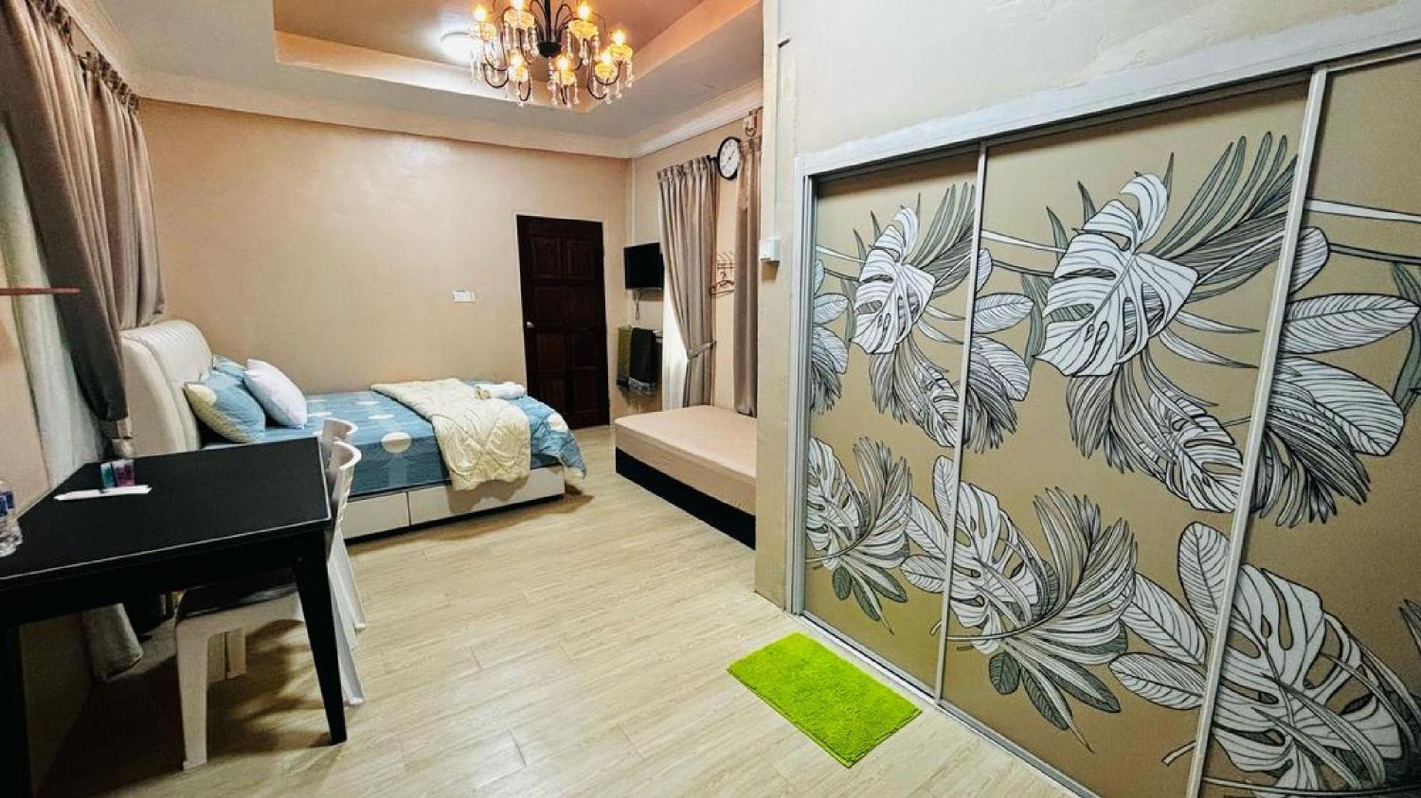 Capital O 91126 The Raga Chalet Yan エクステリア 写真